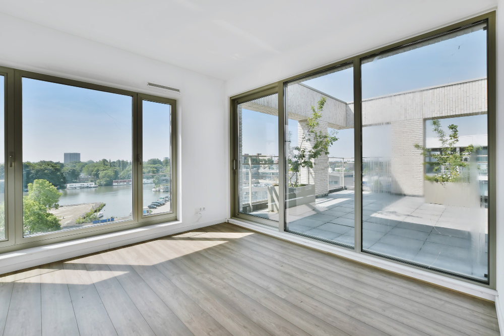 Davenport Picture Window